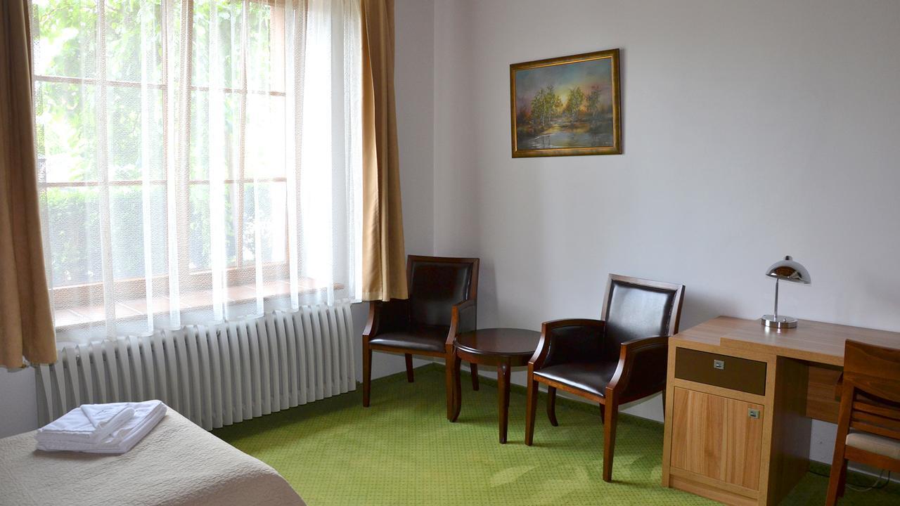 Tawerna Kaper Hotel Ilawa Ngoại thất bức ảnh